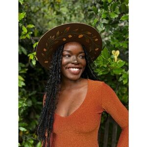 NWT Wild as Heck the Faye rancher painted brim hat